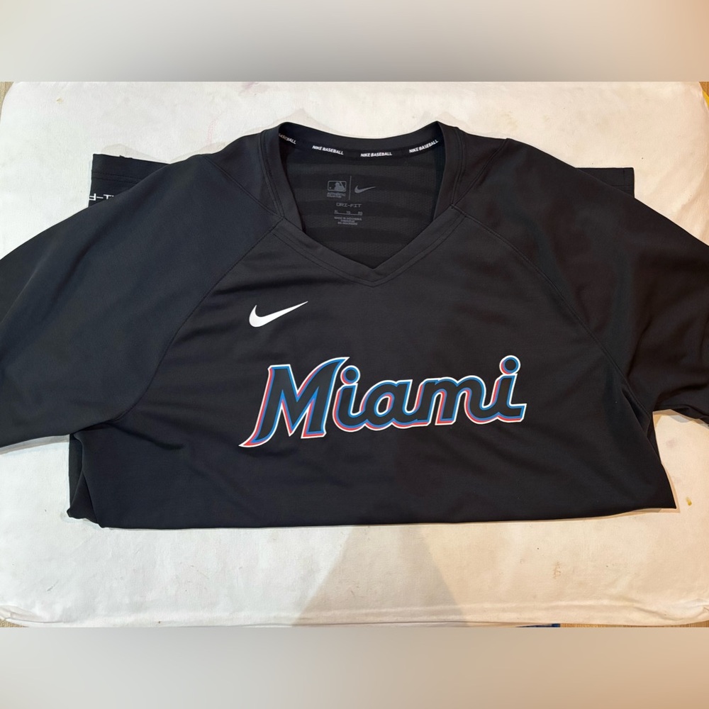 Nike Miami Marlins Dri Fit